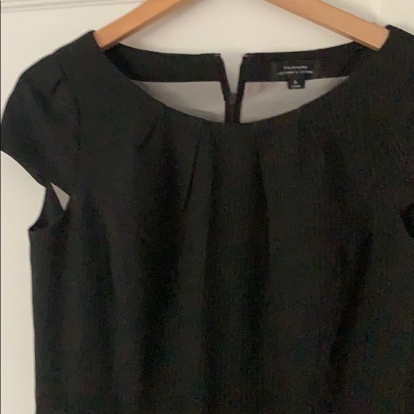 Tahari pinstripe sheath dress - Picture 4 of 4